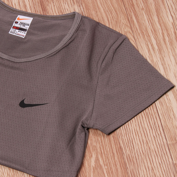 تیشرت زنانه سوزنی